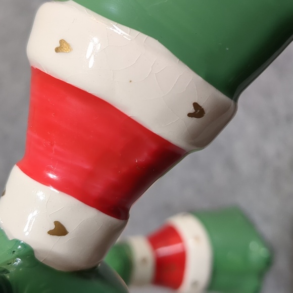 Commodore Japan Christmas Puppy Dog Hound Salt and Pepper Shakers Santa Hat - Picture 7 of 8